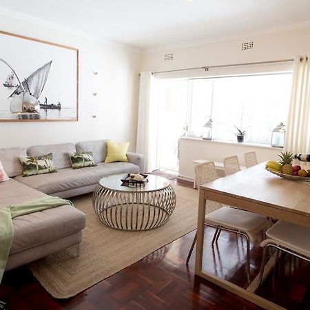 Apartamento Caprice Camps Bay Habitación foto
