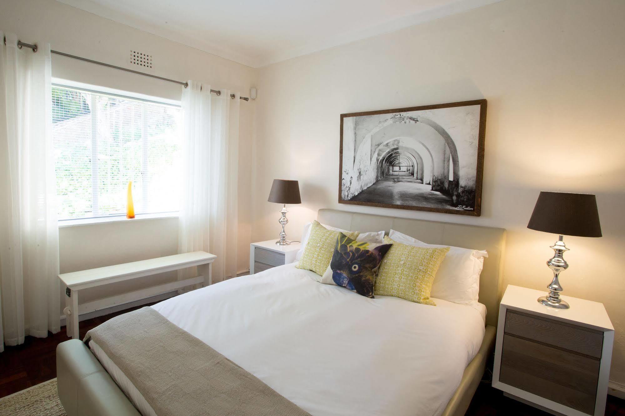 Apartamento Caprice Camps Bay Exterior foto