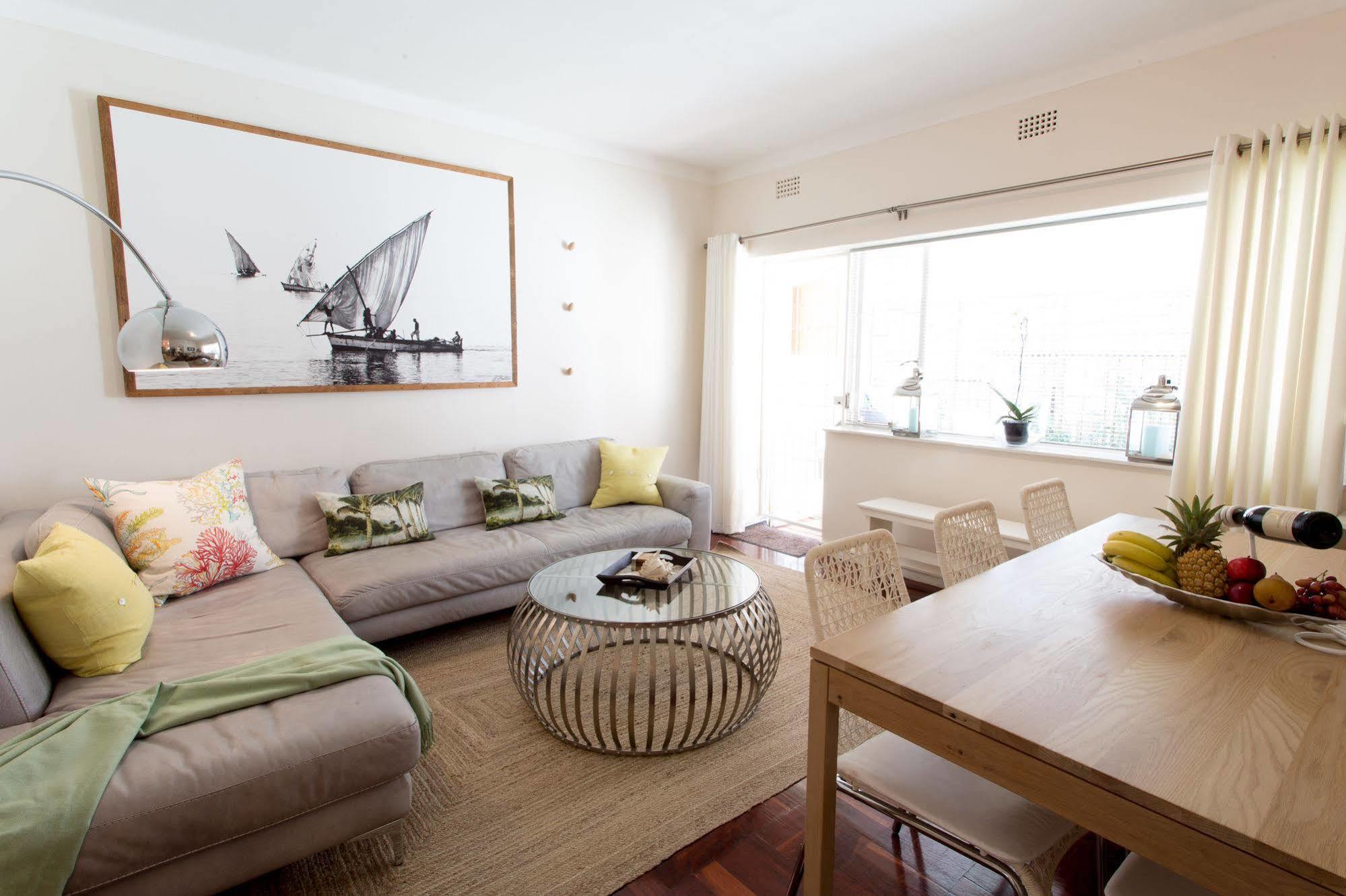 Apartamento Caprice Camps Bay Exterior foto